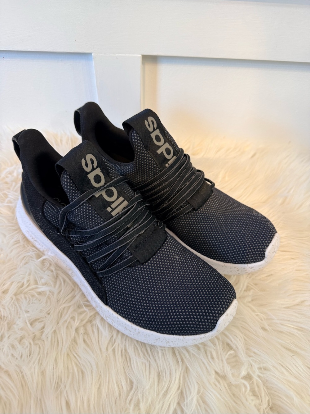 •  Adidas Lite Racer Adapt Slip On Sneakers